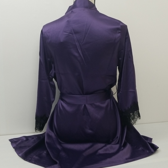 Yulee Purple Robe sz.M - Picture 2 of 5